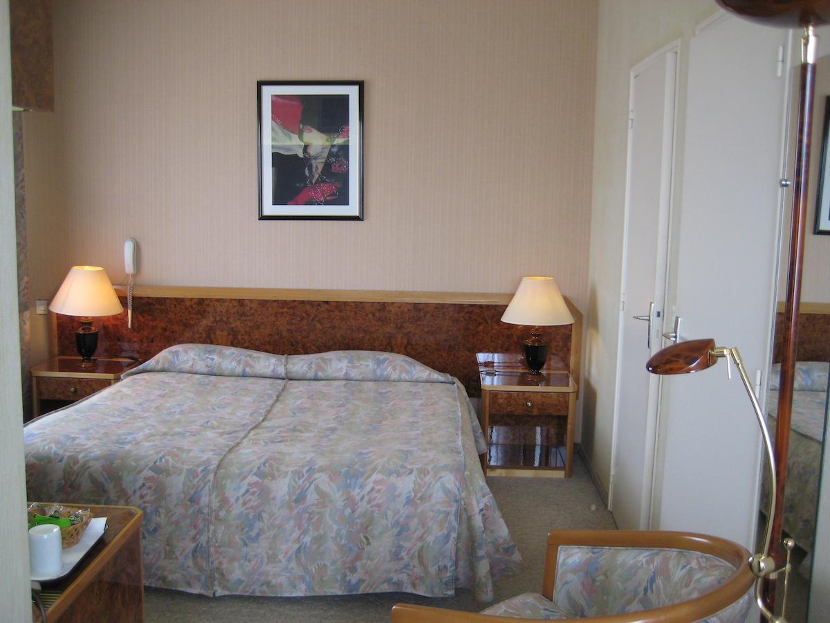 Hotel Bellevue De Tradition Familiale Морсанкс Номер фото